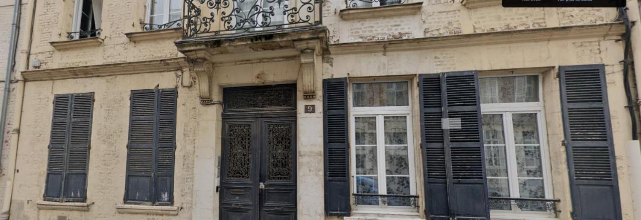 Apartment Le Voltaire 1 Chez Adrien *